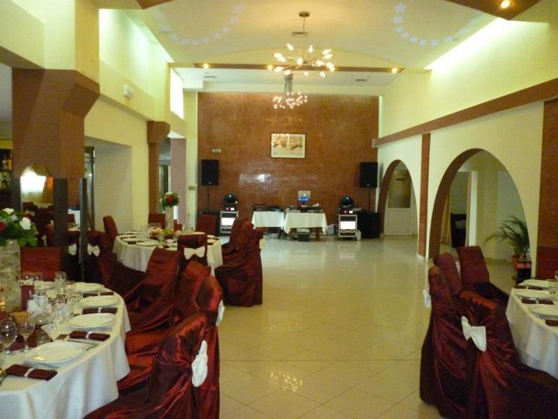 Hotel Apollo Central 锡比乌 外观 照片