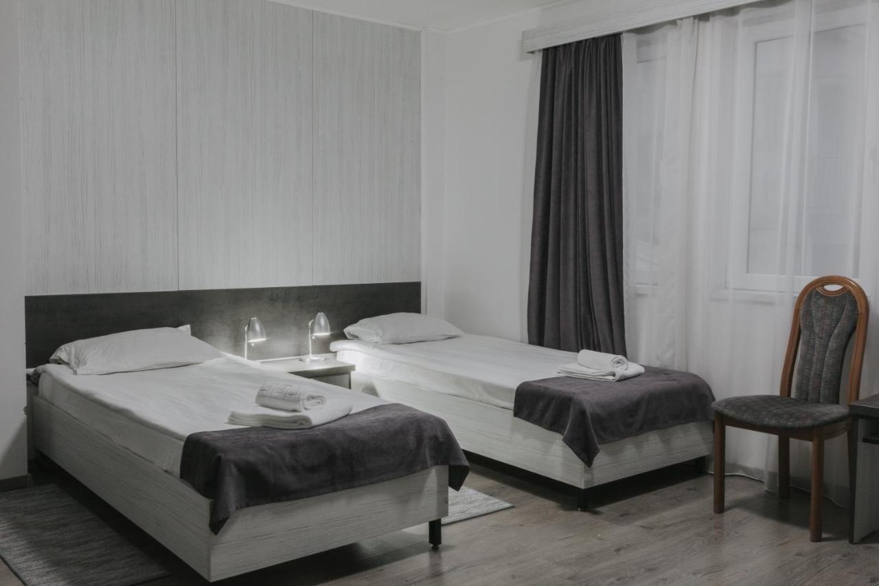 Hotel Apollo Central 锡比乌 外观 照片